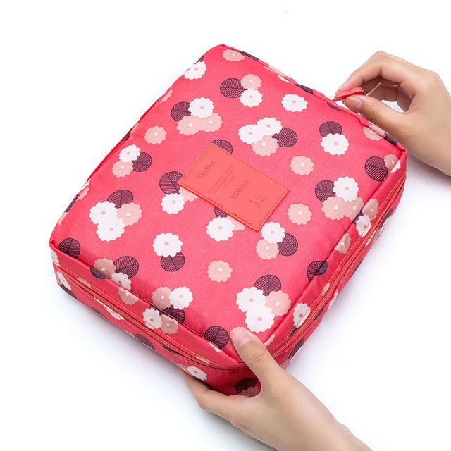 High Capacity Outdoor Girl Makeup Bag - Charm Trove